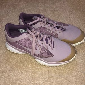 Purple Nike Women’s Tennis Shoes